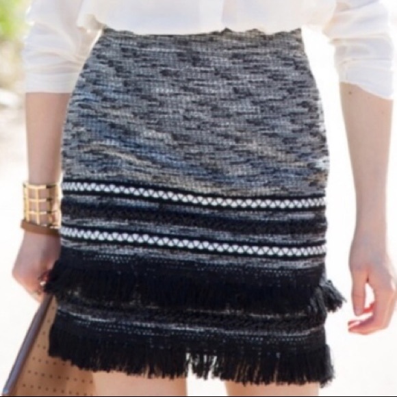 H&M Tweed Embellished Tassel Fringe Skirt Size 8 - Picture 2 of 5